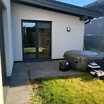 Moderne Avec Jacuzzi Nendaz